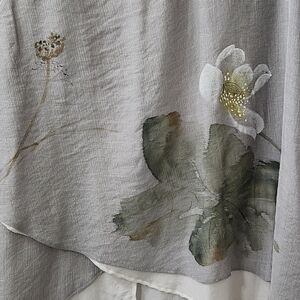 Light Gray Hand-Painted  Oriental Style Tunic
